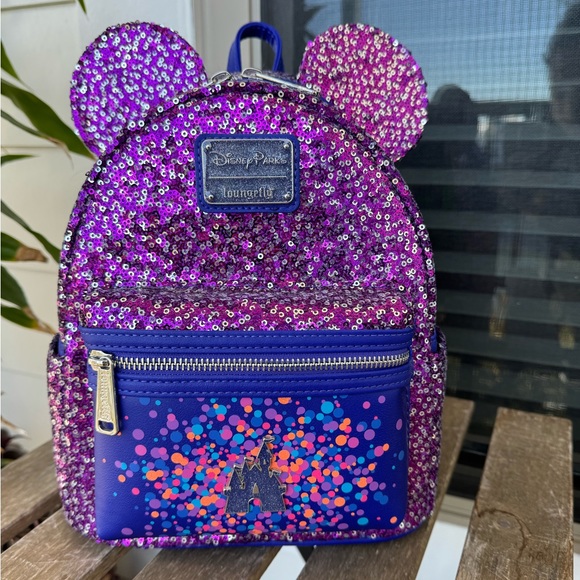 Disneyland Paris 30th Anniversary Limited Edition Loungefly - Picture 2 of 7